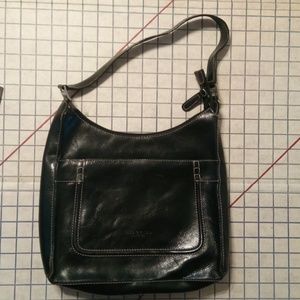 Kenneth Cole reaction black leather purse